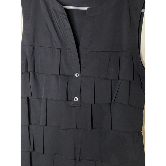 BCBG S Black Ruffle Mini • Sleeveless • V-Neck • Wedding Guest Homecoming - Picture 2 of 5